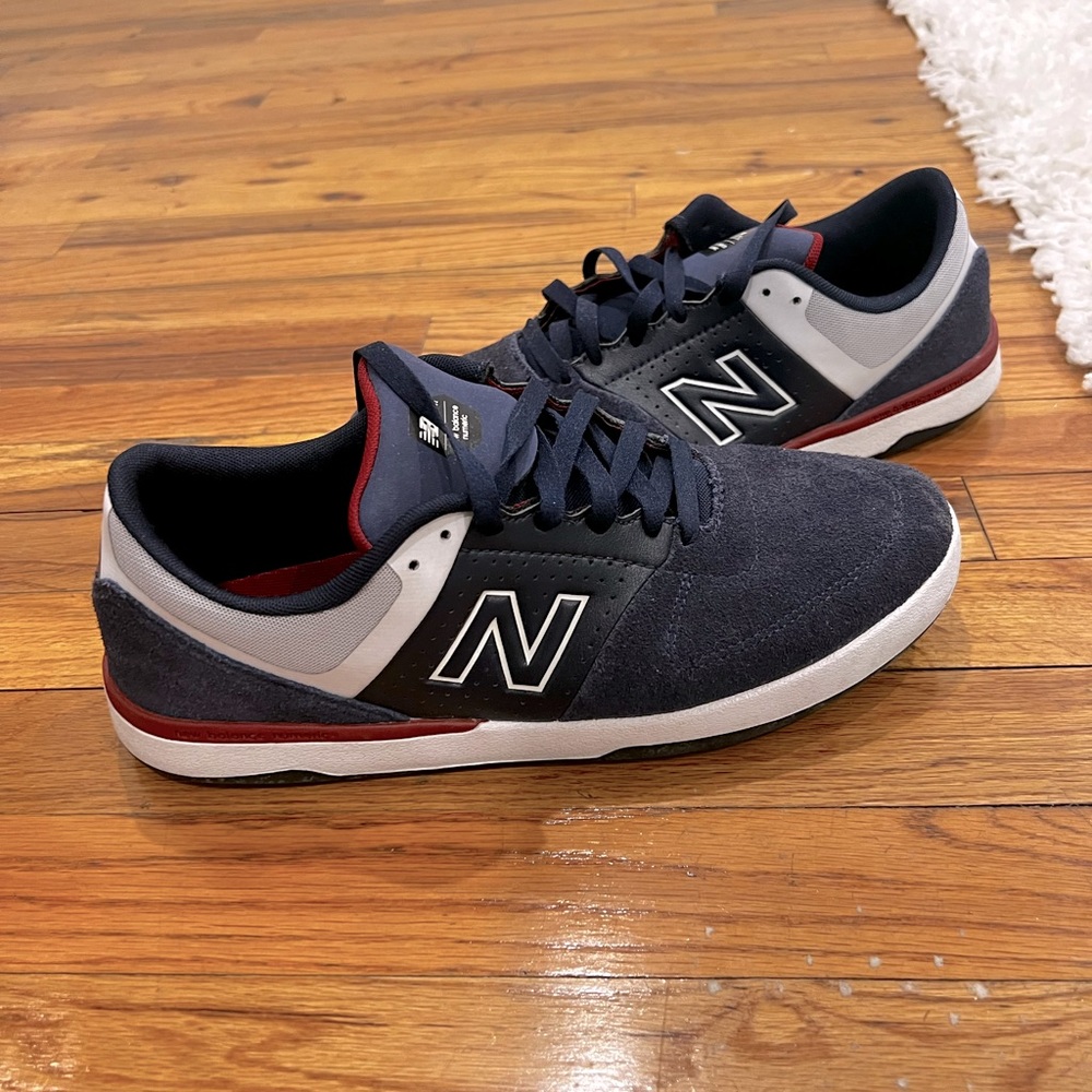 Men’s New Balance 533v2 Navy Sneakers Size 11 Width D NM533NR2